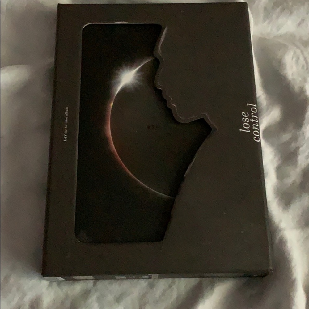 KPOP EXO LAY LOSE CONTROL ALBUM
